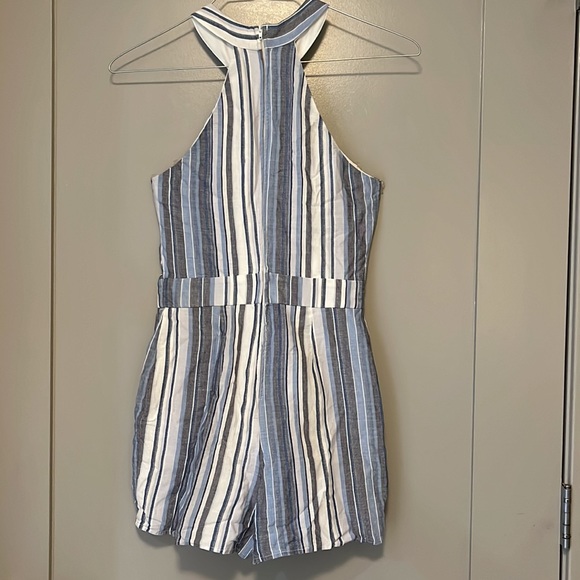 Cute beach themed blue and white halter top romper - Picture 2 of 4